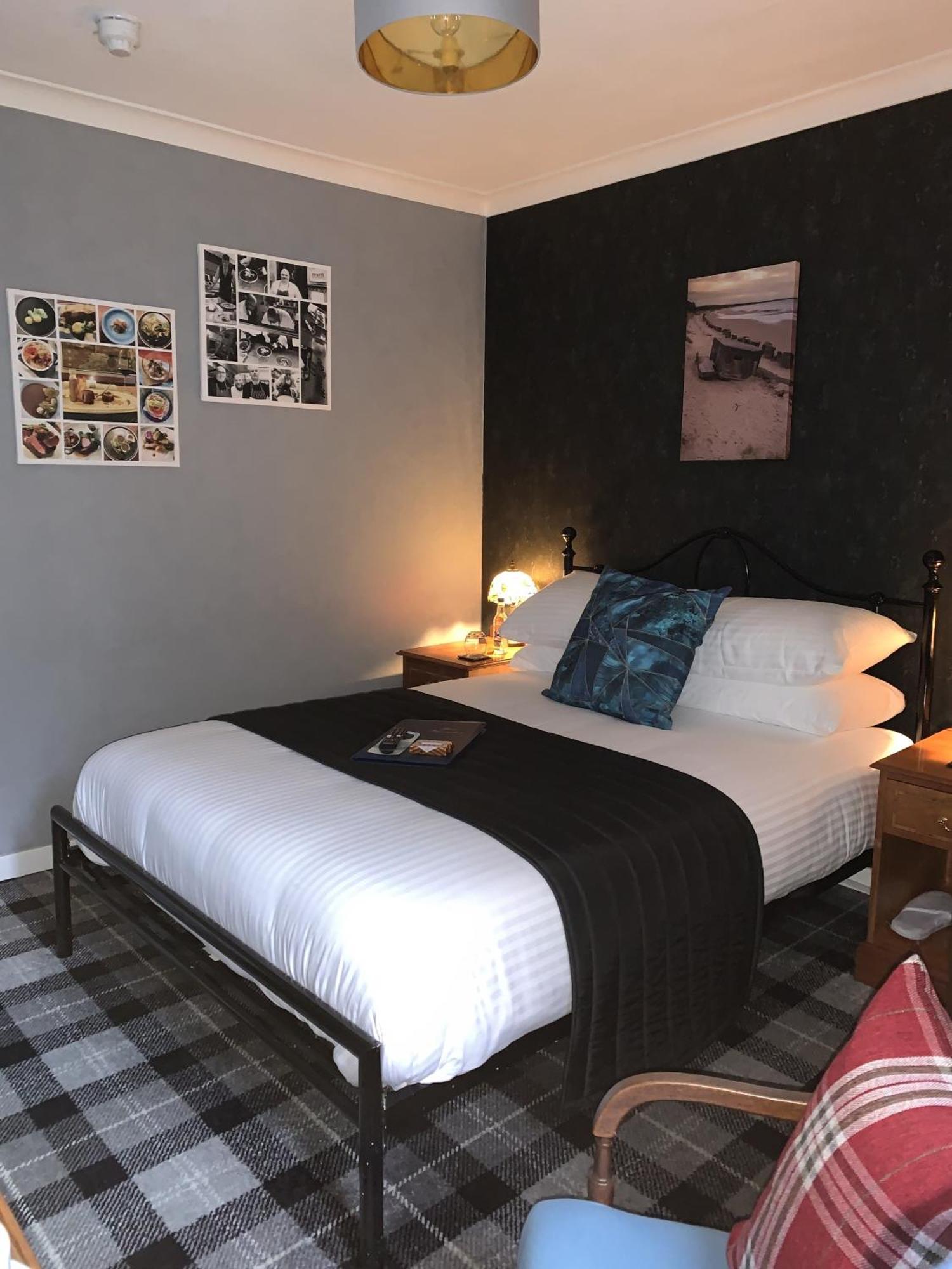 The Old Mill Inn Forres Chambre photo